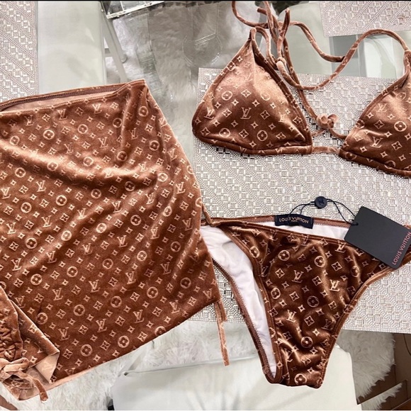 Louis Vuitton Swim Louis Vuitton Monogram Lv Velvet Brown Gold 3